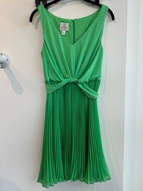 Suzi Chin for Maggy Boutique Green Knot-Front Pleated Midi Dress
